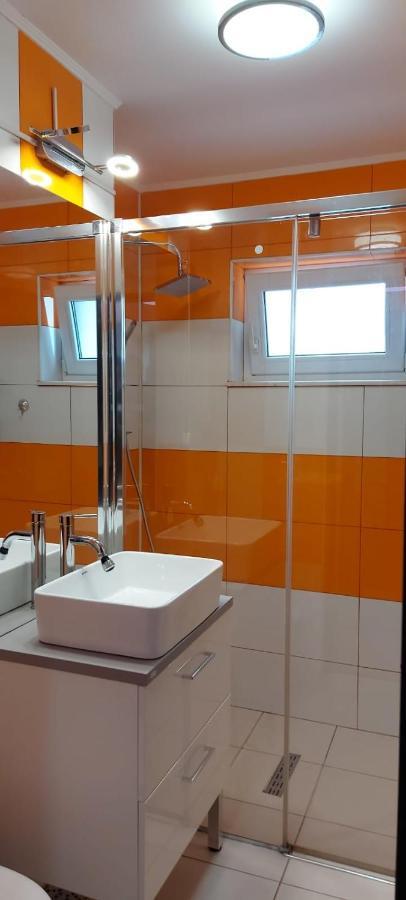 Sghaus Constantaアパートメント エクステリア 写真